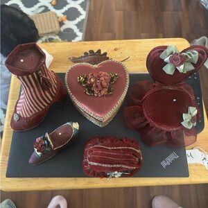 Vintage Red Velvet Decorative Set of pin cushions